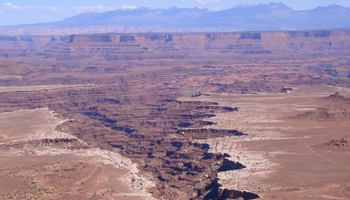 Grand View Overlook - Island in the Sky, Canyonlands National Park, Utah / USA Grand View Overlook - Island in the Sky, Canyonlands National Park, Utah / USA