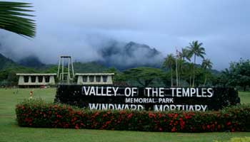 Valley of the Temples / Oahu, Hawaii