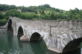 Borgo al Mazzano - Ponte Diavolo (Teufelsbrücke)