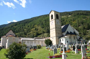 Münstertal - Benediktinerinnen-Kloster St. Johann - Müstair