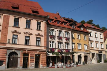 Bunte Häuserfassaden in Ljubijanas Altstadt