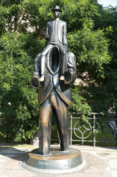 Kafka Skulptur